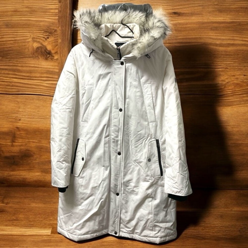 1 Madison White Ski Jacket with Fur-Trimmed Hood - Picture 1 of 9